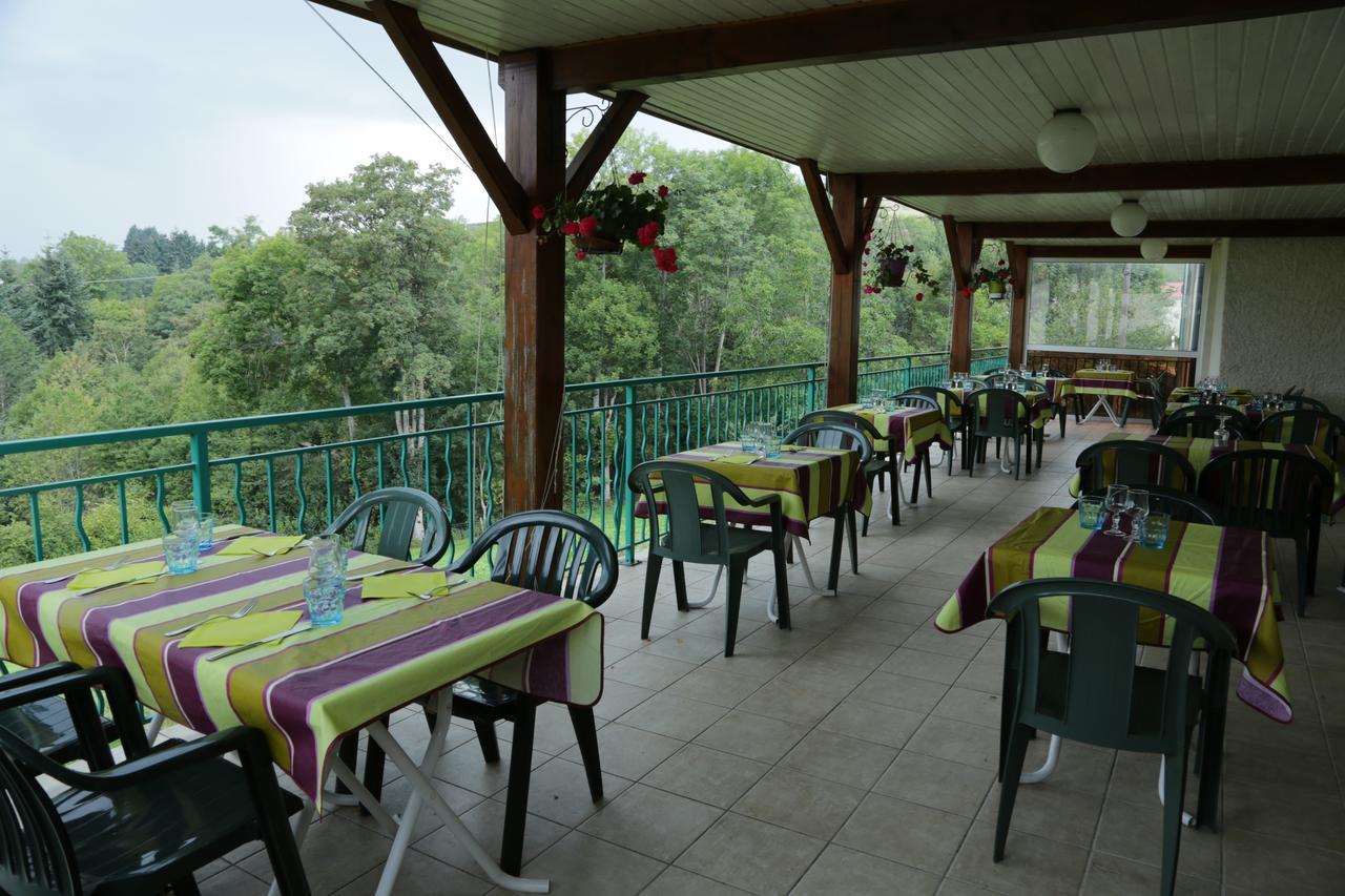 Hotel Restaurant De La Roche Les Sauvages  Exterior photo